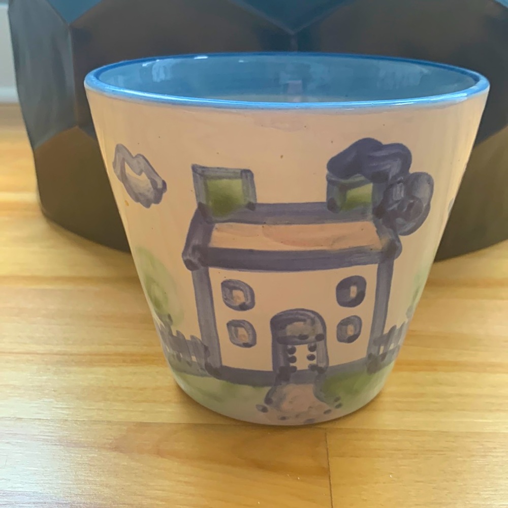M A Hadley ‘The End’ flower pot/planter